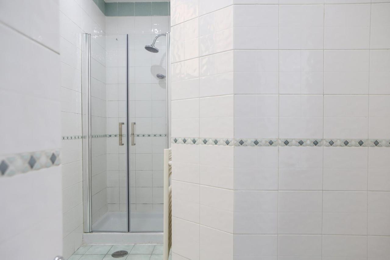 Modern Apartment At Piazza Del Gesu' By Wonderful Italy Naples Exterior photo